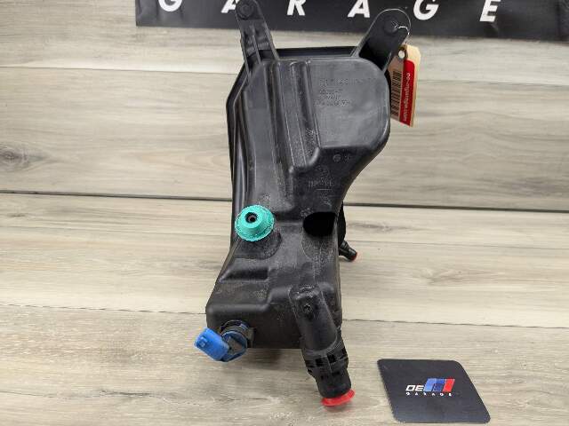 10-18 OEM BMW F01 F10 F13 Engine Cover N55 Head Cylinder Ignition Coil Covering