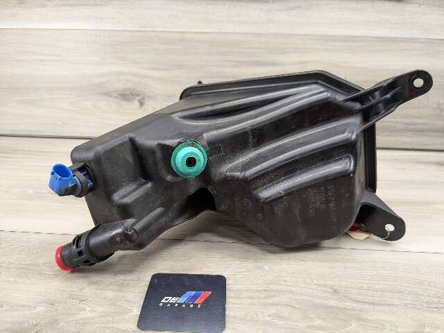10-18 OEM BMW F01 F10 F13 Engine Cover N55 Head Cylinder Ignition Coil Covering
