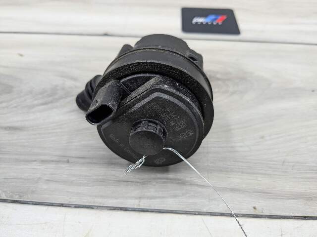 OEM BMW F23 F30 F32 F36 F80 F82 M3 Engine B46 S55 Auxiliary Coolant water Pump