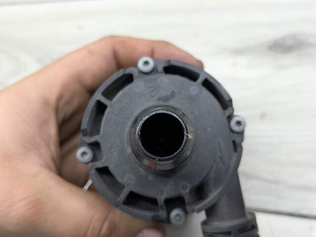 OEM BMW F23 F30 F32 F36 F80 F82 M3 Engine B46 S55 Auxiliary Coolant water Pump