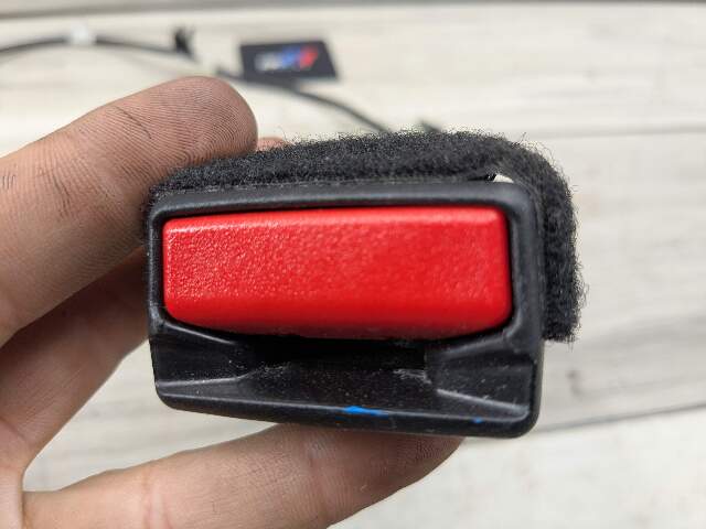 11-18 OEM BMW F25 F26 X3 X4 Front Left Driver Right Seat Belt Buckle Tensioner