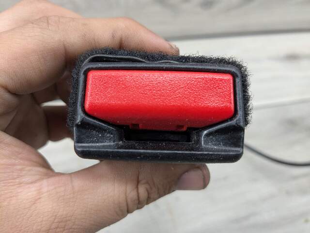 11-18 OEM BMW F25 F26 X3 X4 Front Driver Left Seatbelt Seat Belt Buckle