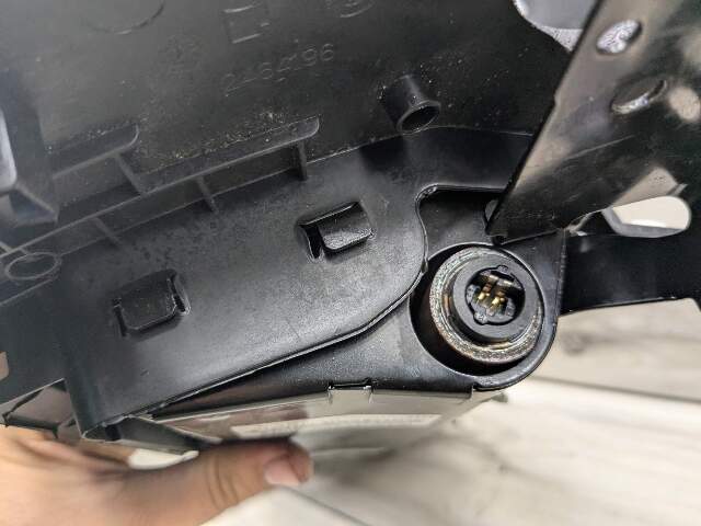 11-18 OEM BMW F25 F26 X3 X4 Front Left Driver Side Knee Lower Airbag Air Bag