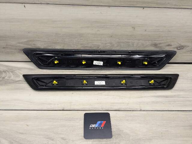 *15-18 OEM BMW F80 M3 Front Door Sill Cover Trim Entrance Sill Kick Plates SET