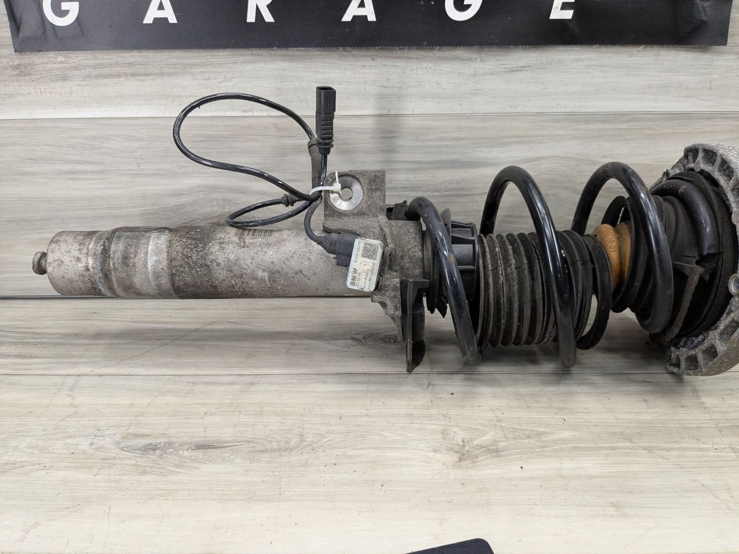 *15-20 OEM BMW F80 F82 F83 M4 Front Left Driver Side Strut Shock Absorber EDC