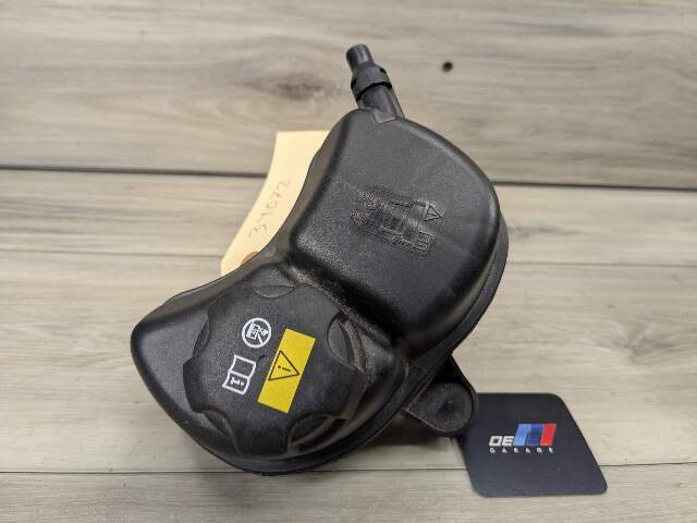 OEM BMW G20 G22 G23 G26 G42 Engine Coolant Expansion Overflow Tank Reservoir SET
