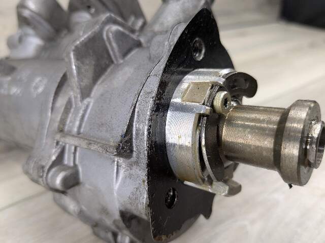15-20 OEM BMW F80 F82 F83 M3 M4 Engine S55 Vacuum Pump w/ O HPFP