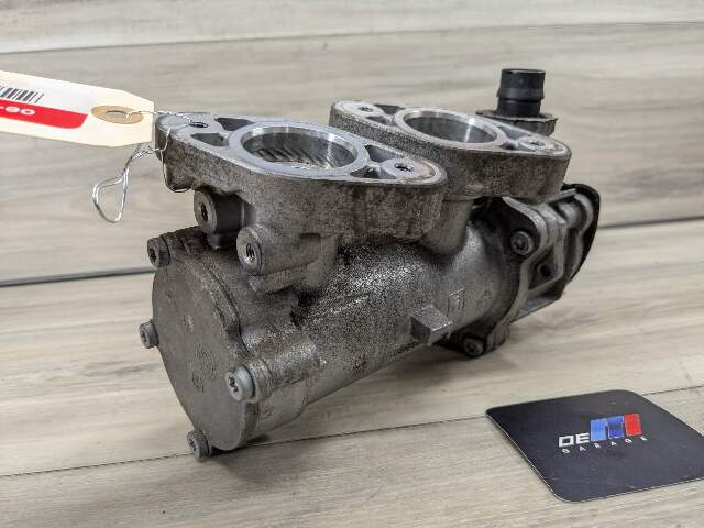 15-20 OEM BMW F80 F82 F83 M3 M4 Engine S55 Vacuum Pump w/ O HPFP