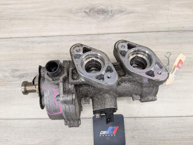 15-20 OEM BMW F80 F82 F83 M3 M4 Engine S55 Vacuum Pump w/ O HPFP