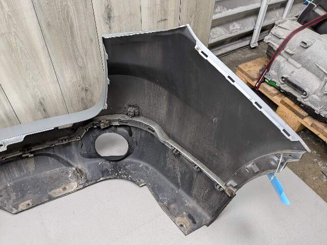 *NOTE* 14-18 OEM BMW F15 X5 Rear Bumper Cover Panel Assembly Silver A83