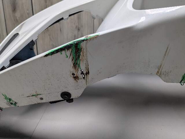 NOTE* 15-20 OEM BMW F87 M2 Front Bumper Cover Trim w/O PDC Holes White 300