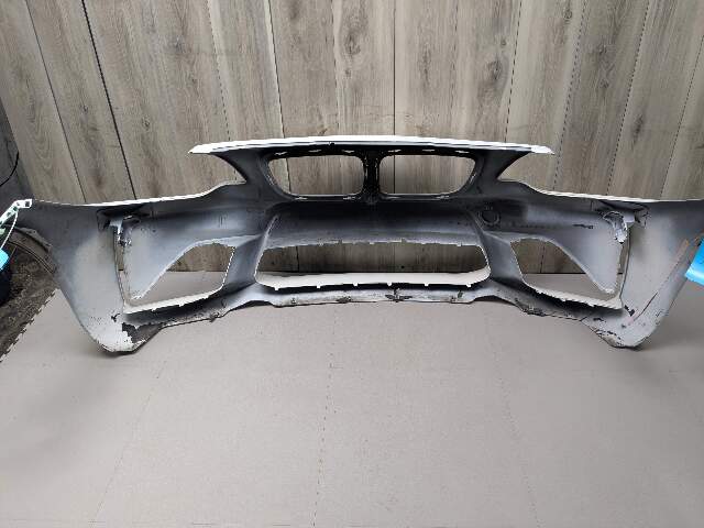 NOTE* 15-20 OEM BMW F87 M2 Front Bumper Cover Trim w/O PDC Holes White 300