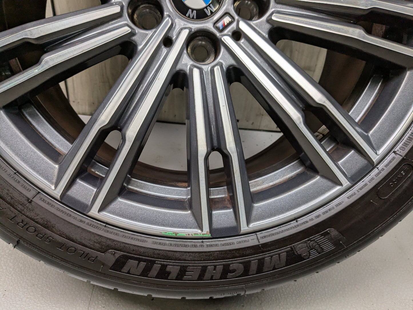 19-24 OEM BMW G20 330 M340 Rear Rim Wheel 18x8.5 ET40 Double Spoke Style 790M