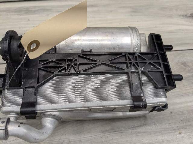 OEM BMW G20 G22 G23 G26 G29 G42 AC Condenser Air Conditioning Radiator Drier