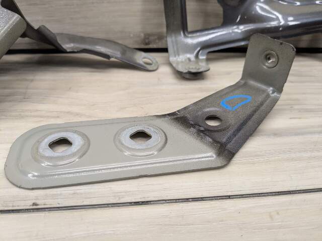 19-24 OEM BMW G20 330 M340 Front Left Driver Side Fender Wing Holder Bracket SET