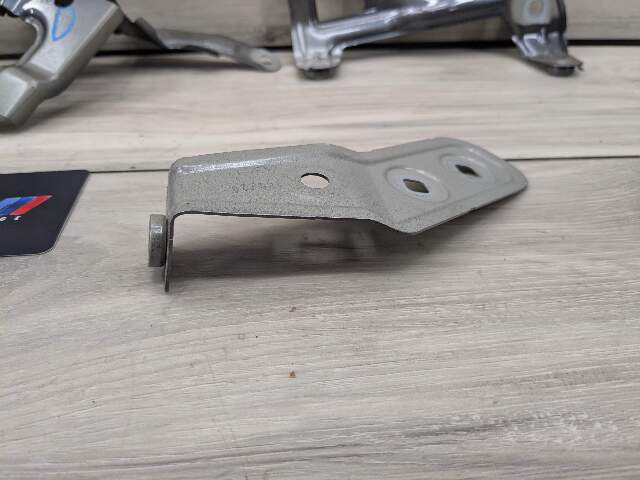 19-24 OEM BMW G20 330 M340 Front Left Driver Side Fender Wing Holder Bracket SET