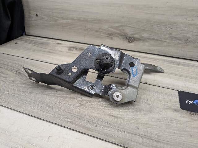 19-24 OEM BMW G20 330 M340 Front Left Driver Side Fender Wing Holder Bracket SET