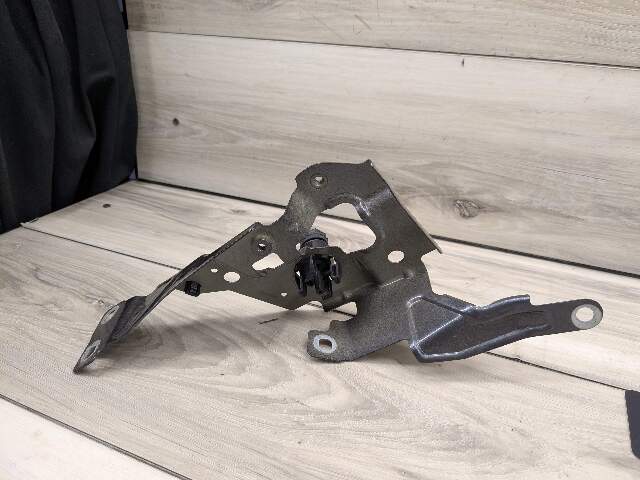19-24 OEM BMW G20 330 M340 Front Left Driver Side Fender Wing Holder Bracket SET