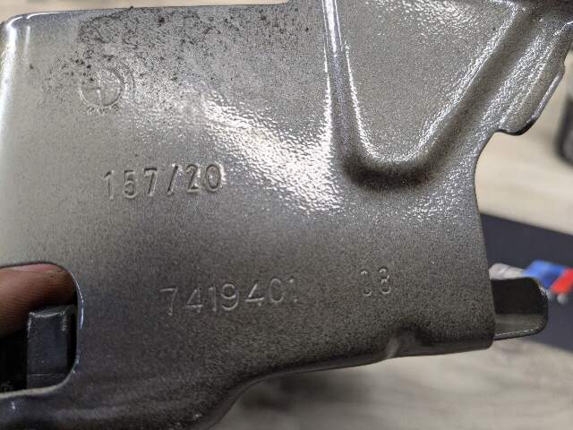 19-24 OEM BMW G20 330 M340 Front Left Driver Side Fender Wing Holder Bracket SET