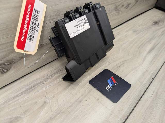 OEM BMW G20 M340 Fuse Box Relay Module
