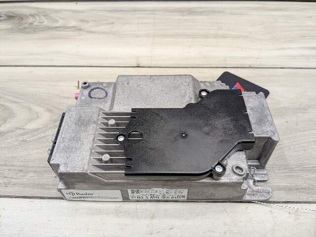 OEM BMW G20 G22 G23 G80 G82 G83 Radio Audio Sound Amplifier Control Module SDARS