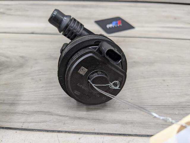 OEM BMW G01 G05 G20 G23 G30 Engine B46 B58 Auxiliary Electric Water Pump Cooling
