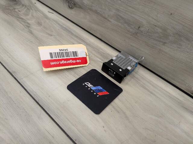OEM BMW F44 F48 F97 G01 G05 G12 G20 G30 G80 USB Dual Type C Charger Port Socket
