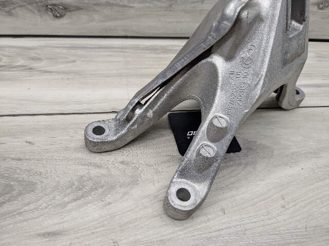 20-24 OEM BMW G20 G22 G23 M340 Right Passenger Engine Mount Support Bracket B58