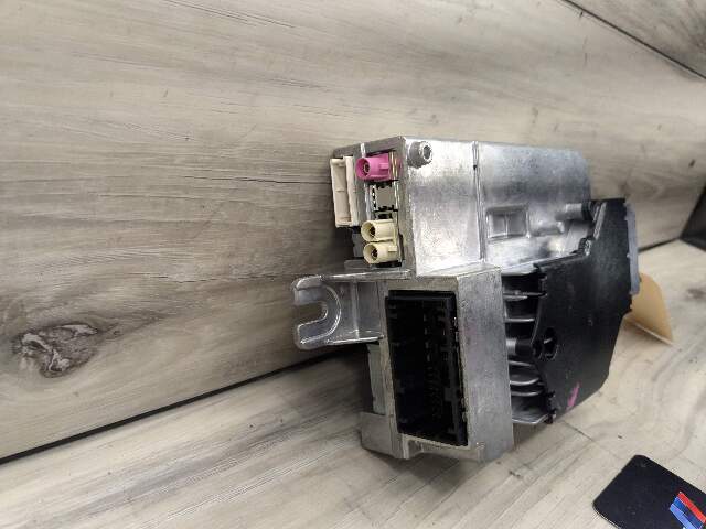 OEM BMW G20 G22 G23 G80 G82 G83 Radio Audio Sound Amplifier Control Module SDARS