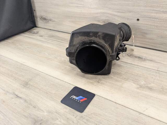 19-24 OEM BMW G20 G22 G23 G29 330 430 Z4 Filtered Air Intake Pipe Resonator B46