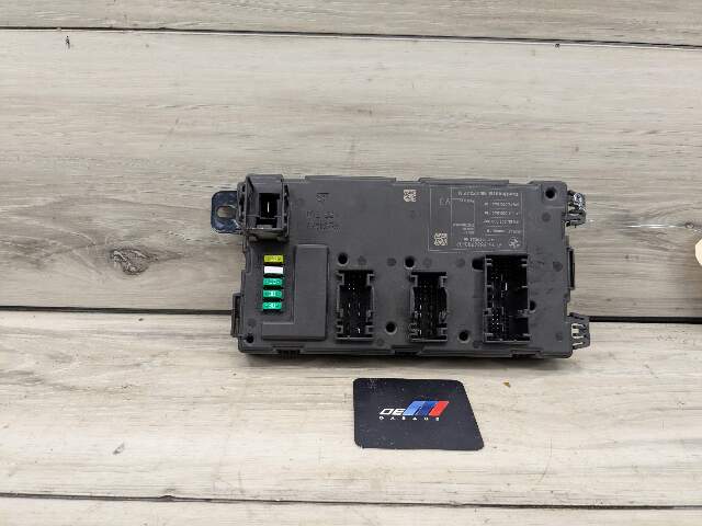 12-18 OEM BMW F30 F32 F82 REM Rear Body Control Unit Electronic Module BCM Box