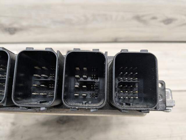 OEM BMW F22 F23 F30 F32 F33 F36 DME ECU B46 Engine Control Module Computer 8.4.1