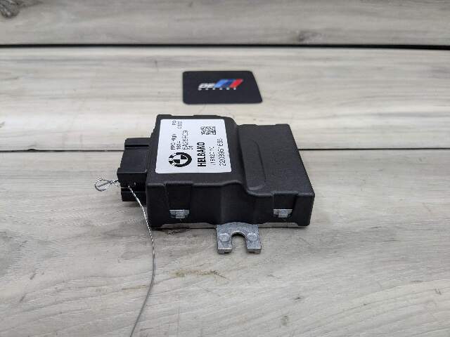 OEM BMW F90 G12 G20 G42 G80 G82 G83 M3 M5 Fuel Pump Control Module Unit