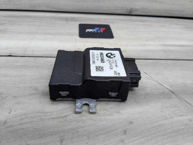 OEM BMW F90 G12 G20 G42 G80 G82 G83 M3 M5 Fuel Pump Control Module Unit