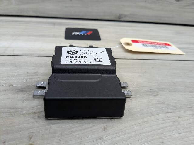 OEM BMW F90 G12 G20 G42 G80 G82 G83 M3 M5 Fuel Pump Control Module Unit