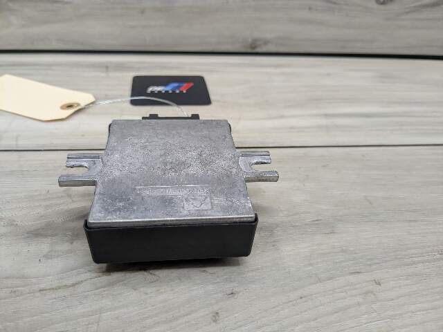 OEM BMW F90 G12 G20 G42 G80 G82 G83 M3 M5 Fuel Pump Control Module Unit