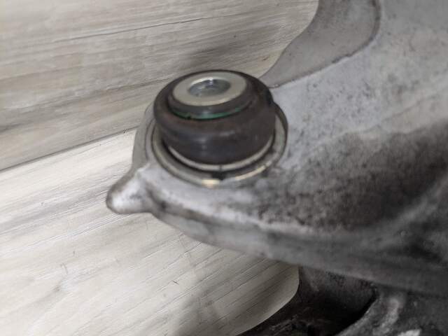 OEM BMW G42 230 M240 REAR Right Passenger Side Knuckle Wheel Hub Spindle Bearing