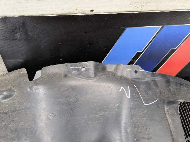 OEM BMW G20 G22 G42 M340 M240 Front Left Driver Fender Liner Wheel Splash Shield