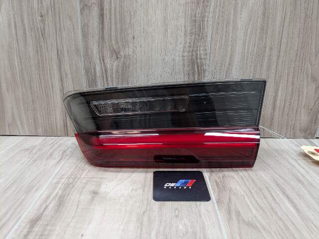 19-21 OEM BMW G20 330 M340 Rear Right Passenger Side LED Inner Stop Tail Light