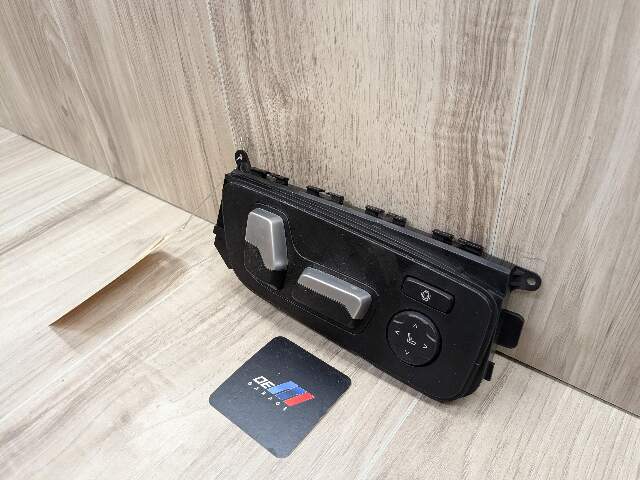 OEM BMW G01 G02 G20 M340 X3 Front Passenger Right Seat Adjustment Control Switch