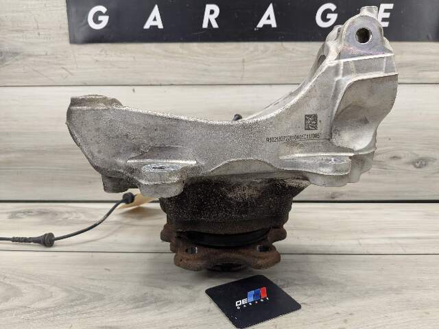 22-25 OEM BMW G42 230iX M240iX Front Right Passenger Hub Spindle Knuckle Bearing