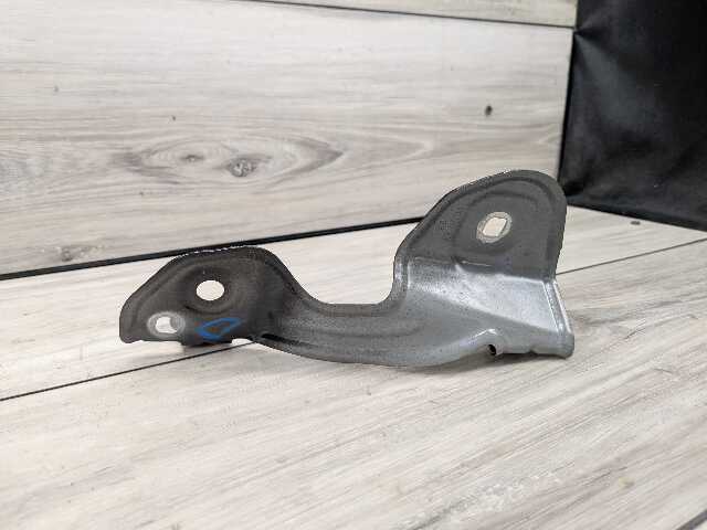 22-25 OEM BMW G42 230 M240 Front Left Fender Wing Holder Bracket SET