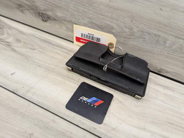 16-19 OEM BMW G11 G12 740 750 M760 Wireless Phone Charger Control Module