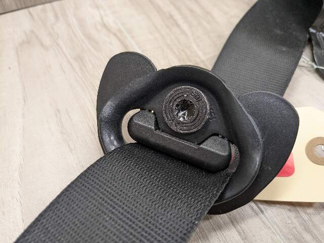 OEM BMW G01 G02 F97 F98 X3 X4 Front Right Passenger Seat Belt Seatbelt Retractor