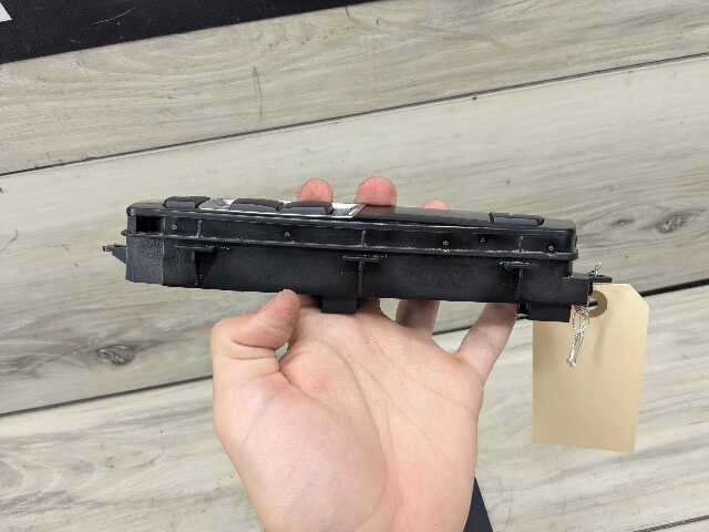 *09-15 OEM BMW F01 F02 740 750 B7 Center Console Operating Unit Traction Switch