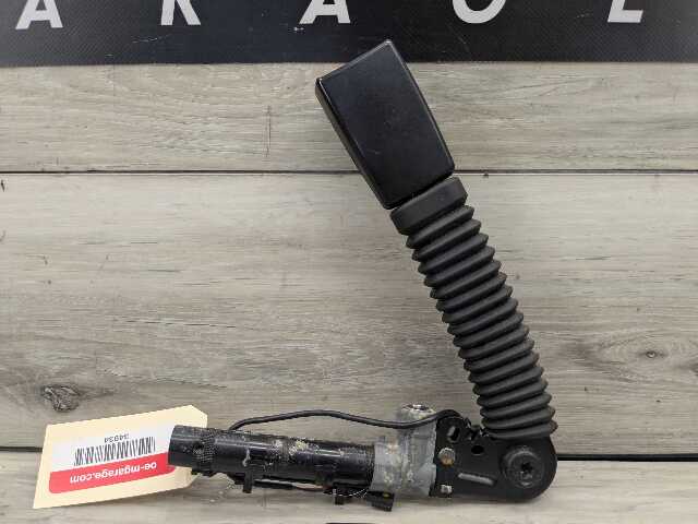 13-16 OEM BMW F01 F02 F10 528 750 M5 Front Right Passenger Side Seatbelt Buckle