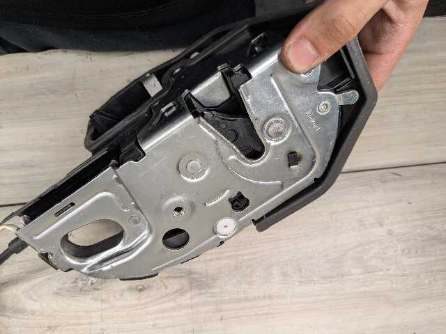 OEM BMW F01 F02 740 750 FRONT RIGHT Door Lock Latch Actuator SOFT CLOSE