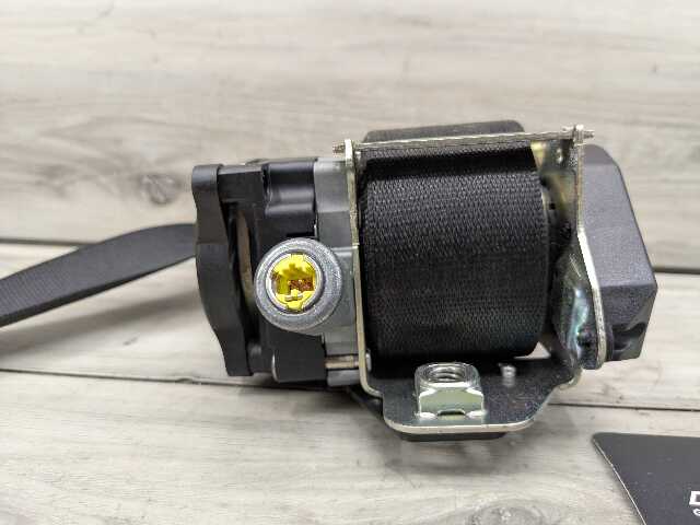 13-15 OEM BMW F01 F02 740 750 760 B7 Front Left Driver Side Seatbelt Retractor