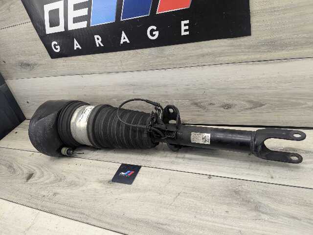 *16-19 OEM BMW G12 750i FRONT Right Passenger Air Suspension Strut Shock RWD