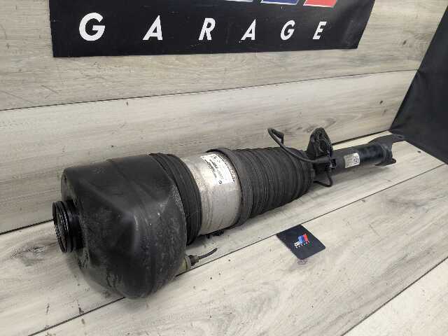 *16-19 OEM BMW G12 750i FRONT Right Passenger Air Suspension Strut Shock RWD